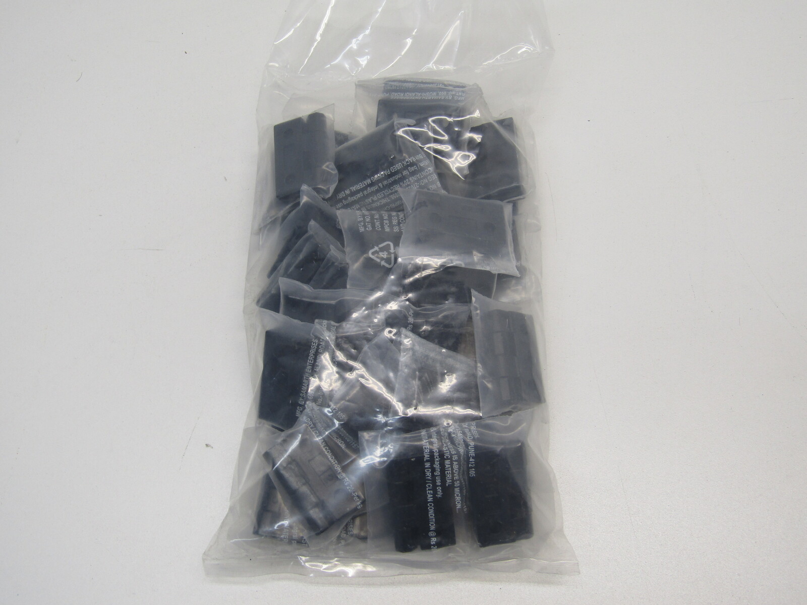 NEST NXB-3 US,83-07-7973 (40ea) HINGE F/EGG CHANNEL